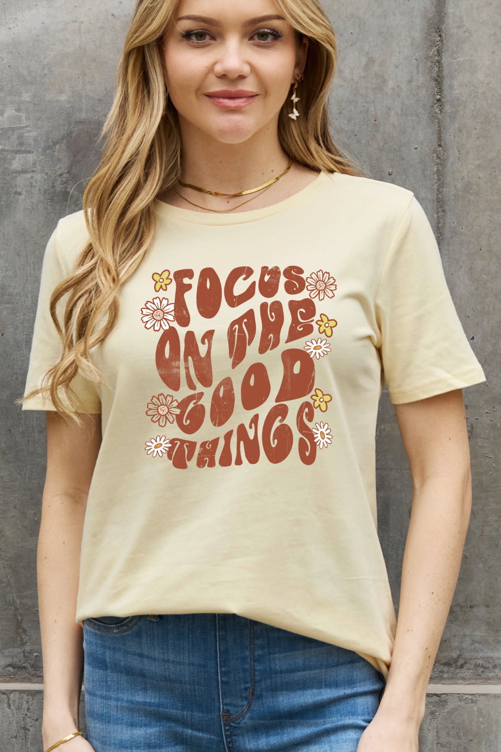 FOCUS ON THE GOOD THINGS Graphic Cotton Tee